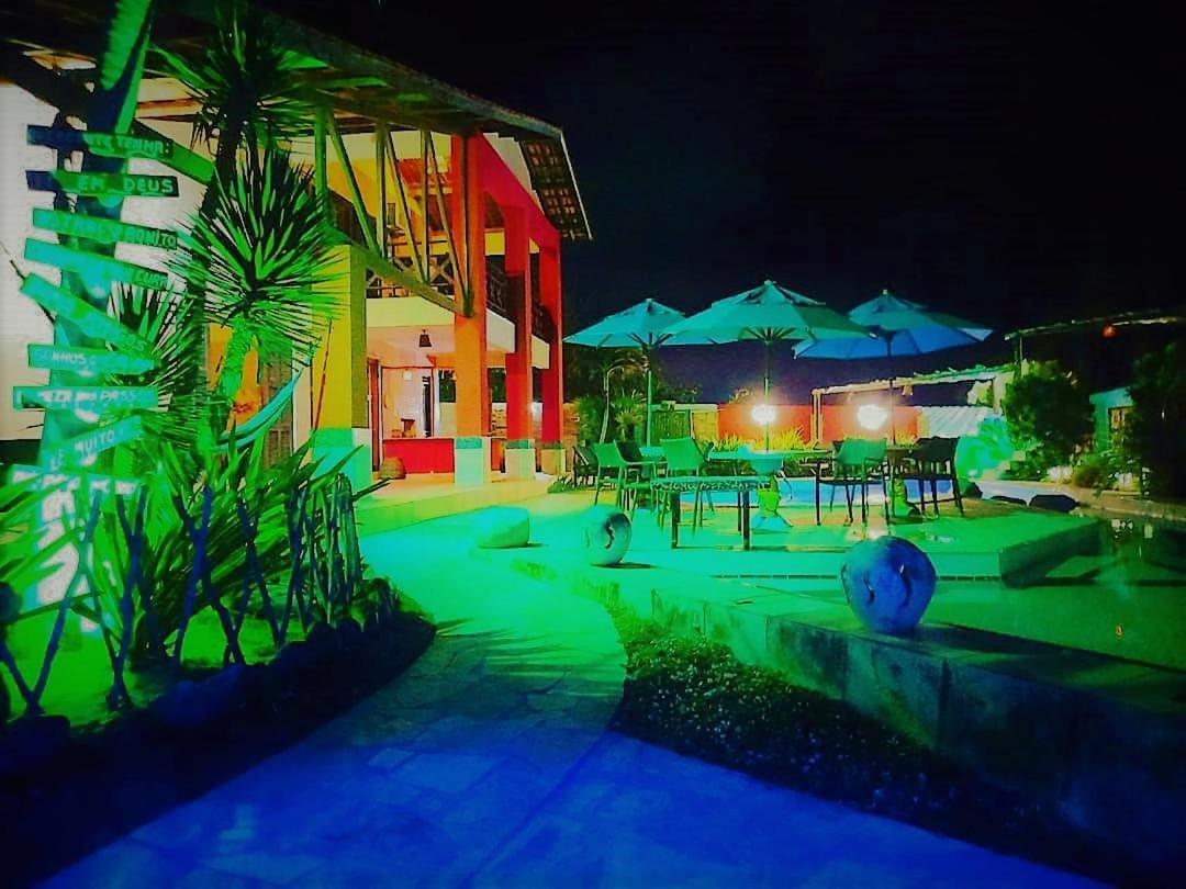 Pousada Flamboyant Village - Praia Das Fontes - 50Mt Da Gruta Mae D'Agua (Adults Only) 贝贝里比 外观 照片
